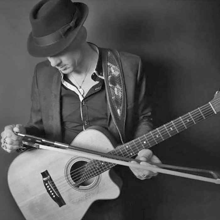 in blue matthias waßer